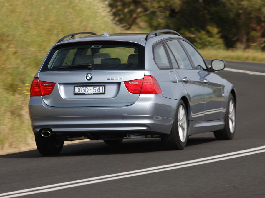  BMW 320d Touring 2008 года  (AU) (фото 6 из 7)